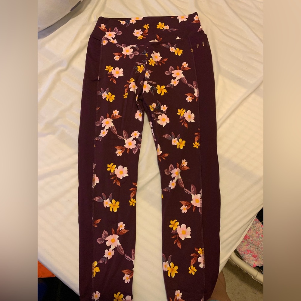 Victoria’s Secret Pink Floral Leggings